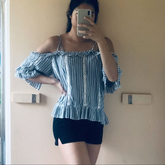off the shoulder striped ruffle lace top - Picture 2 of 4